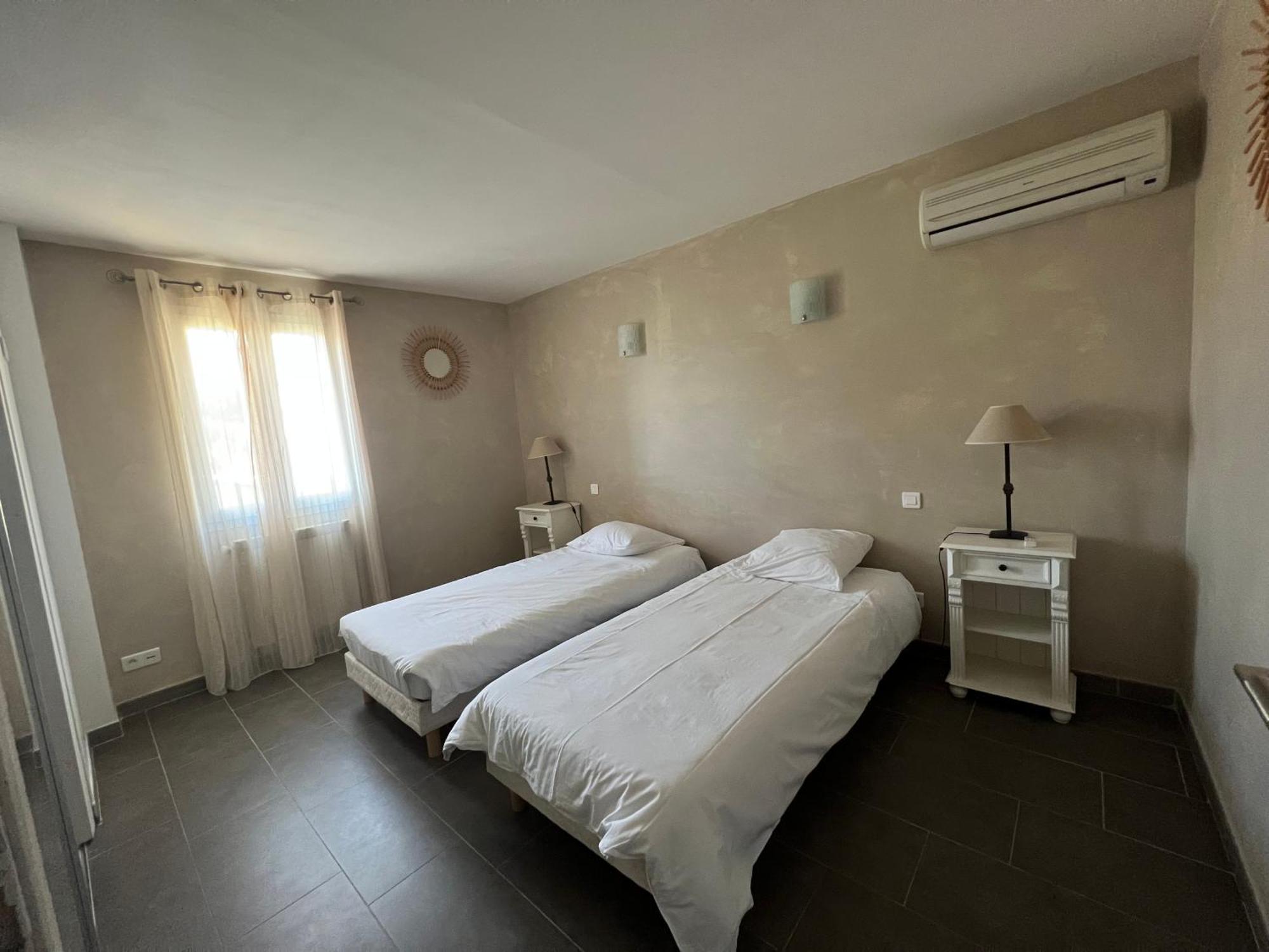 Maison 180 M² Proche De Beaumes De Venise La Roque-Alric 外观 照片